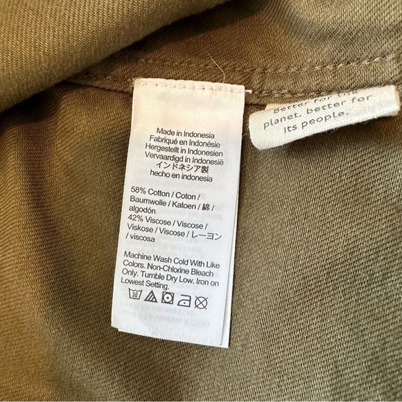 Madewell olive army green crop jacket in size large in excellent condition. - Picture 12 of 13